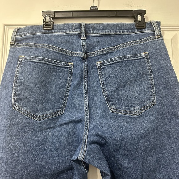 Abercrombie & Fitch Curve Love Women's 33/16 Flare Ultra High Rise Denim Jeans - Picture 7 of 10